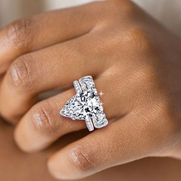 Italo Pear Cut Engagement Rings Sets In Sterling Silver - Picture 6 of 11